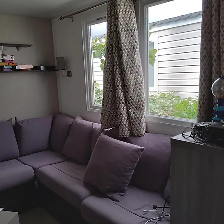 مكان تخييم Sable Du Midi 4 Etoiles